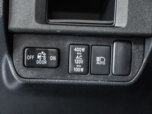 Used 2019 Toyota Tacoma TRD Sport image 46