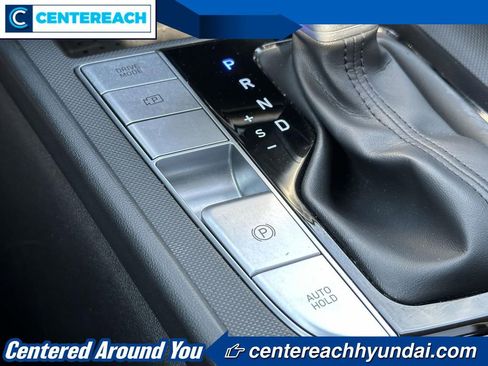 Used 2023 Hyundai Elantra Limited image 31