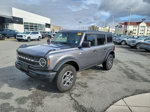 Used 2025 Ford Bronco Big Bend image 3