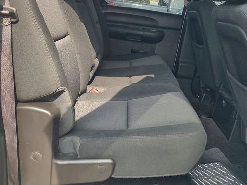 Used 2013 GMC Sierra 3500 SLE w/ Suspension Package, Off-Road AWD/4WD image 20