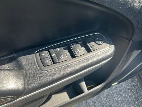 Used 2019 Dodge Charger Police image 16