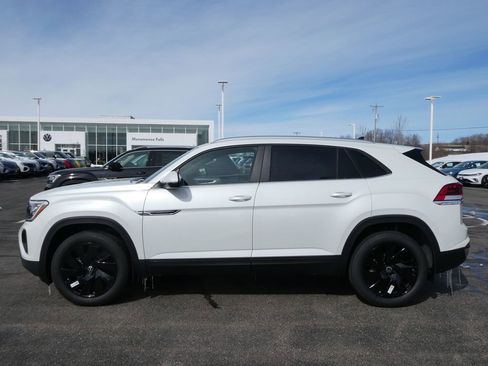 New 2026 Volkswagen Atlas Cross Sport SE AWD/4WD image 24