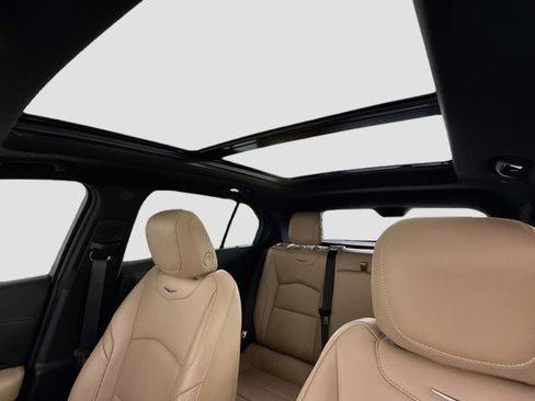 Used 2024 Cadillac XT4 Premium Luxury FWD image 24