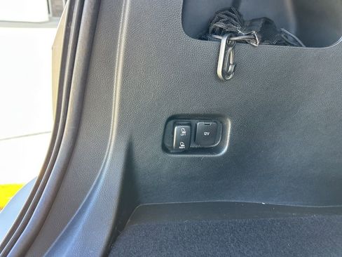 Used 2017 Ford Edge SEL w/ Equipment Group 201A image 7