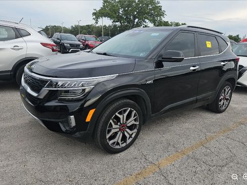 Used 2021 Kia Seltos SX AWD/4WD image 1
