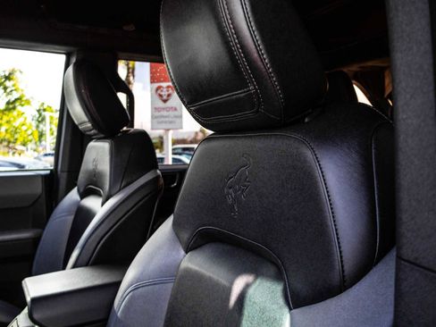 Used 2021 Ford Bronco Black Diamond image 22