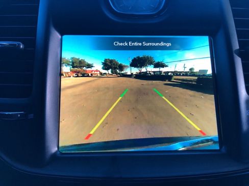 Used 2020 Chrysler 300 S image 26