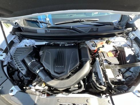 Used 2025 Chevrolet Traverse RS image 60