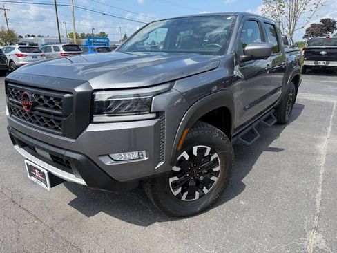 Used 2023 Nissan Frontier PRO-4X w/ Pro Convenience Package AWD/4WD image 1