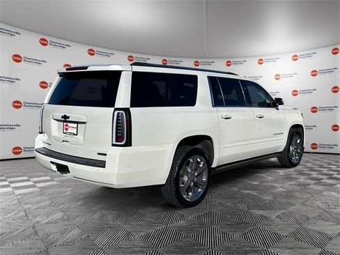 Used 2017 Chevrolet Suburban Premier image 5