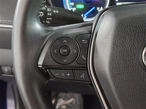 Used 2021 Toyota Venza Limited image 31