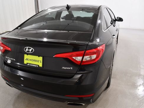 Used 2017 Hyundai Sonata Sport w/ Value Edition Package 02 FWD image 12