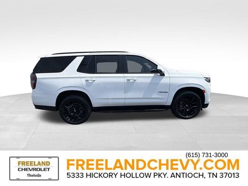 Used 2022 Chevrolet Tahoe RST w/ Sport Performance Package AWD/4WD image 2