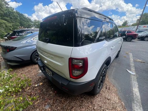 Used 2025 Ford Bronco Sport Outer Banks w/ Outer Banks Tech Package+ AWD/4WD image 5