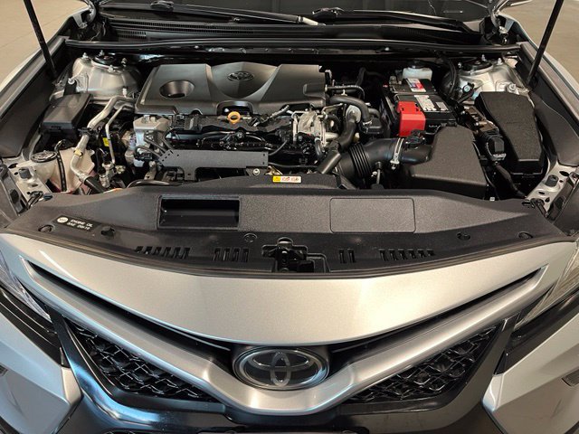 Used 2019 Toyota Camry XSE w/ Navigation Package FWD image 8