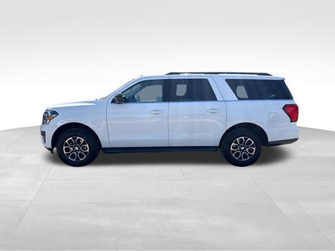Certified 2023 Ford Expedition Max XL AWD/4WD image 2