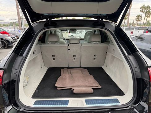 Used 2023 Mercedes-Benz EQE 500 4MATIC SUV image 6