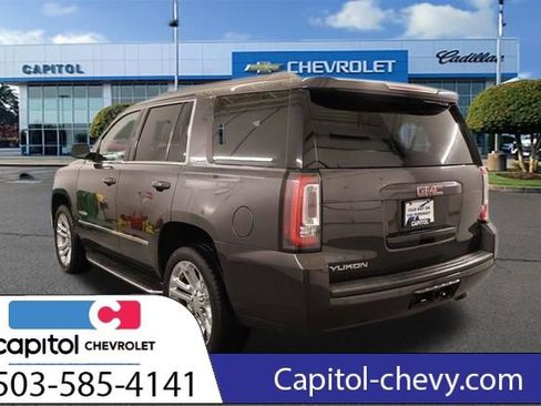 Used 2018 GMC Yukon SLT w/ Premium Edition image 5
