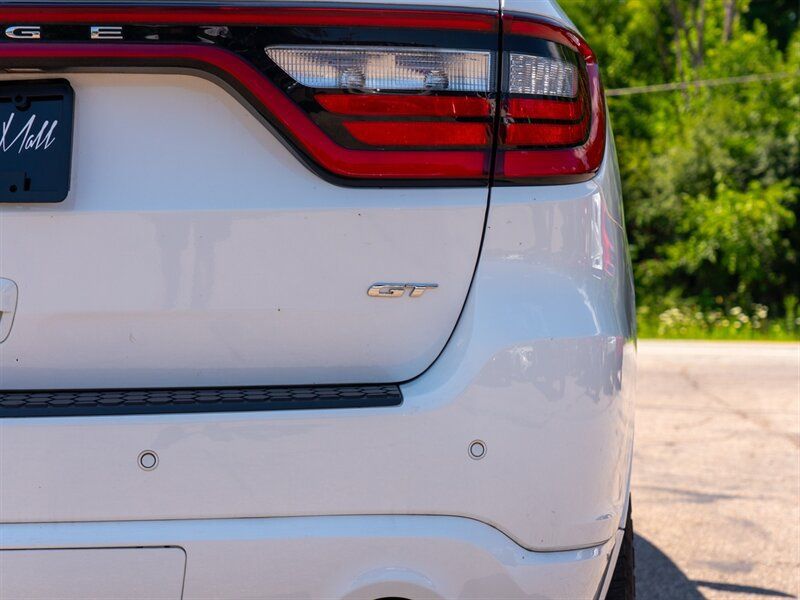 Used 2022 Dodge Durango GT AWD/4WD image 11