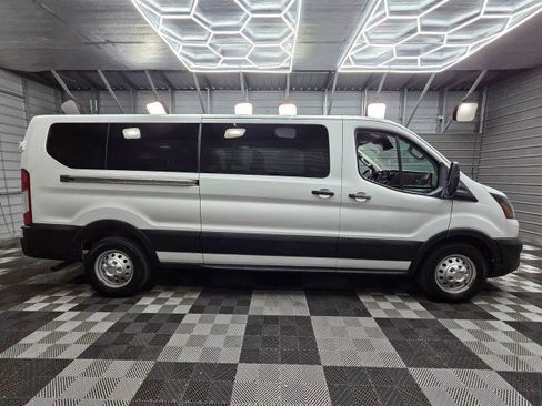 Used 2021 Ford Transit 350 XL AWD/4WD image 9