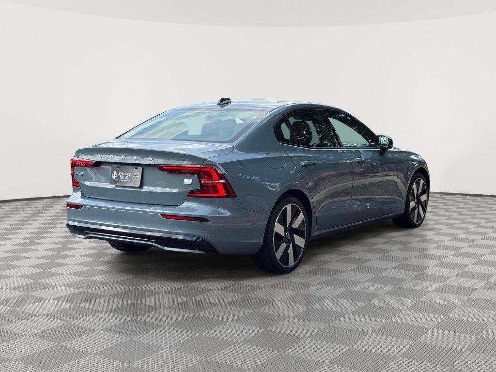 Used 2024 Volvo S60 T8 Ultimate w/ Climate Package AWD/4WD image 4