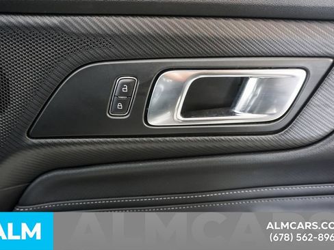 Used 2025 Ford Mustang Premium RWD image 43
