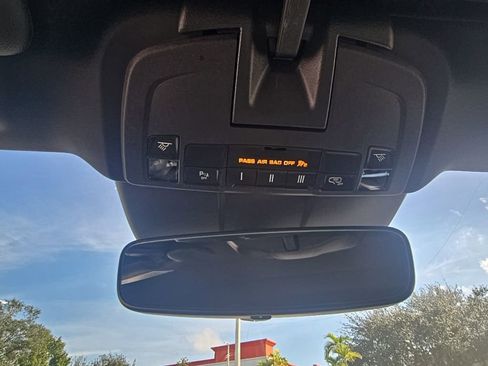 Used 2022 Porsche 718 Boxster S w/ Premium Package image 40