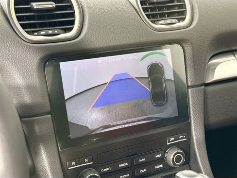 Certified 2024 Porsche 718 Boxster image 22