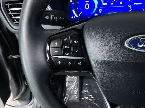 Used 2022 Ford Escape Titanium w/ Class II Trailer Tow Package image 23