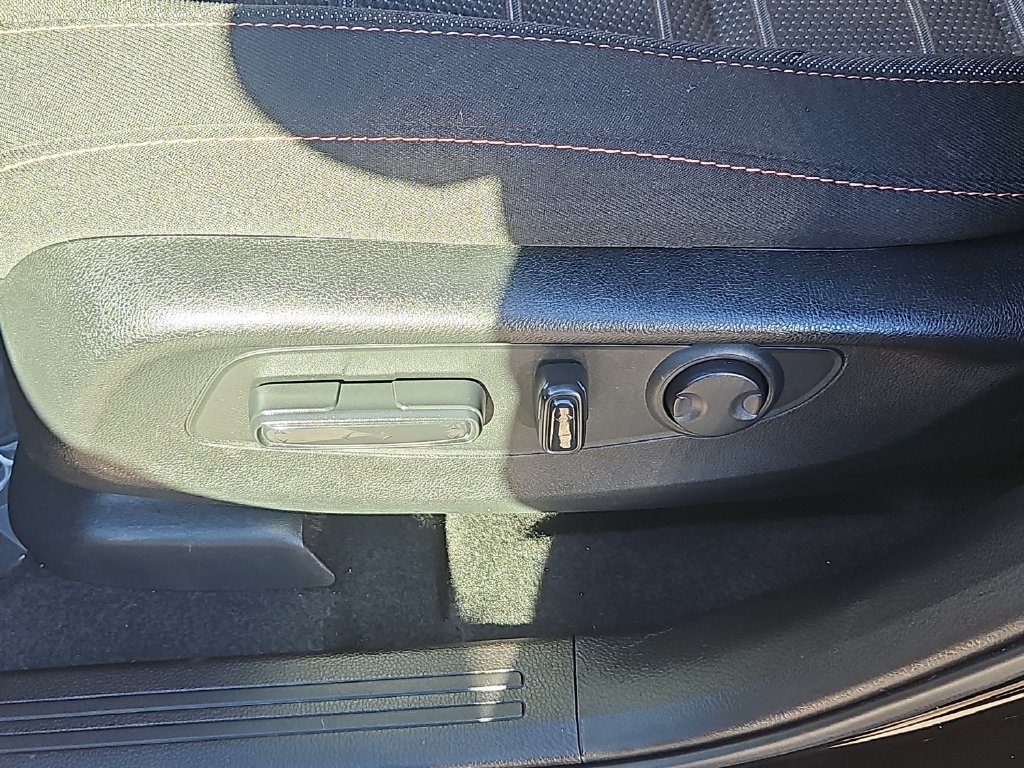 Used 2025 Honda CR-V Sport image 19