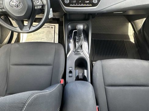 Used 2023 Toyota Corolla LE image 21