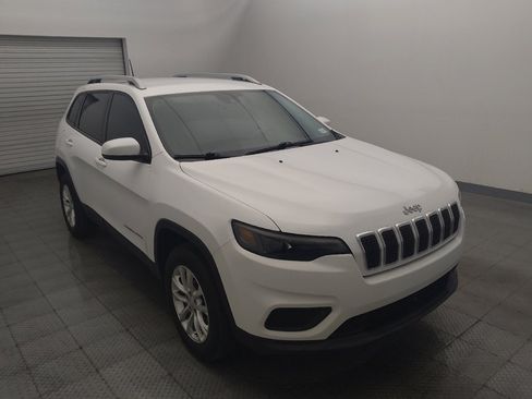 Used 2021 Jeep Cherokee Latitude AWD/4WD image 13