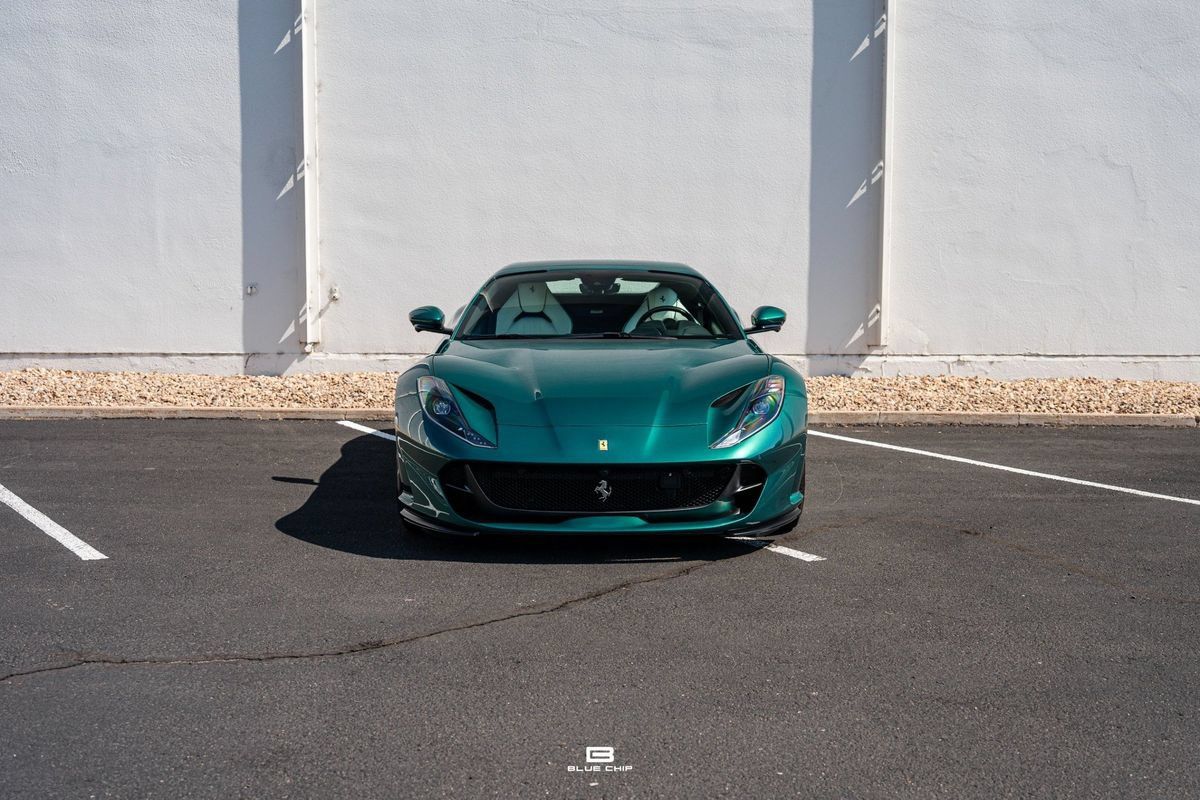 Used 2022 Ferrari 812 GTS RWD image 16