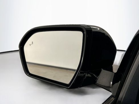 Used 2024 Ford Expedition XLT image 16