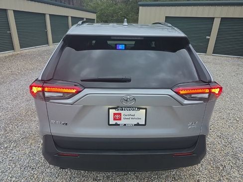 Used 2024 Toyota RAV4 XLE w/ Convenience Package image 6