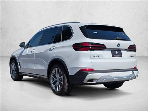 New 2026 BMW X5 xDrive50e w/ Executive Package AWD/4WD image 8