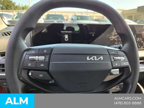 Used 2025 Kia K4 FWD image 19
