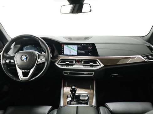 Used 2022 BMW X5 xDrive40i w/ Premium Package AWD/4WD image 8
