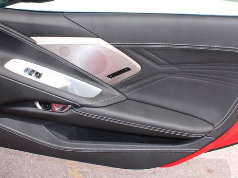 Used 2024 Chevrolet Corvette Z06 RWD image 17