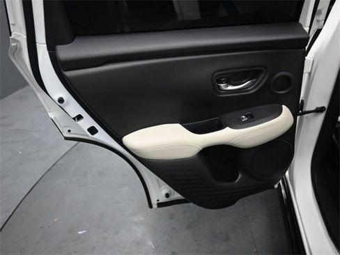 Used 2025 Acura ADX A-Spec image 23