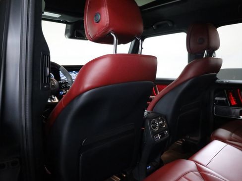 Used 2025 Mercedes-Benz G 63 AMG 4MATIC image 49