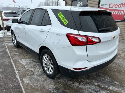 Used 2020 Chevrolet Equinox LS image 7