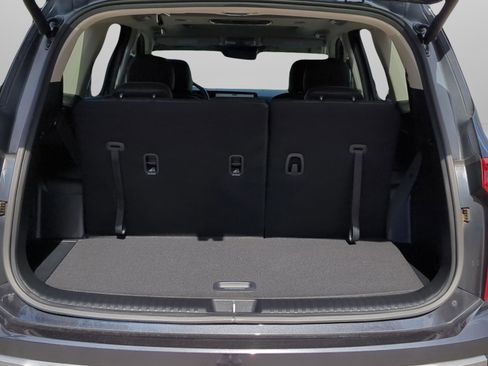 Certified 2025 Kia Telluride S image 36