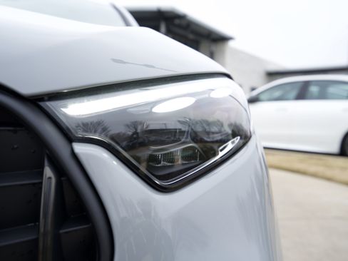 New 2026 Mercedes-Benz GLC 43 AMG 4MATIC image 12