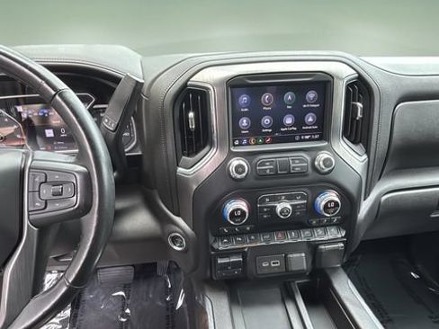 Used 2020 GMC Sierra 1500 Denali w/ Denali Ultimate Package AWD/4WD image 13
