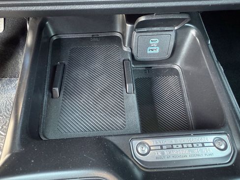 New 2025 Ford Bronco 4-Door AWD/4WD image 9