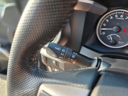 Used 2022 Toyota Tacoma SR5 image 29