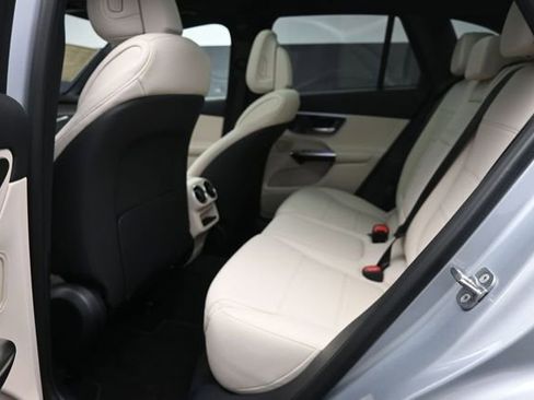 New 2026 Mercedes-Benz GLC 300 image 21