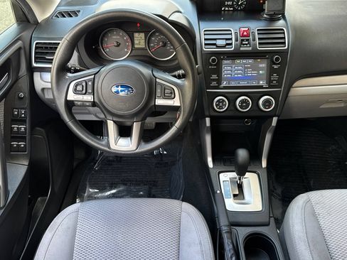 Used 2018 Subaru Forester 2.5i w/ Alloy Wheel Package AWD/4WD image 17