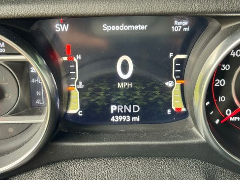 Used 2020 Jeep Wrangler Unlimited Rubicon w/ Quick Order Package 28Y Recon AWD/4WD image 26